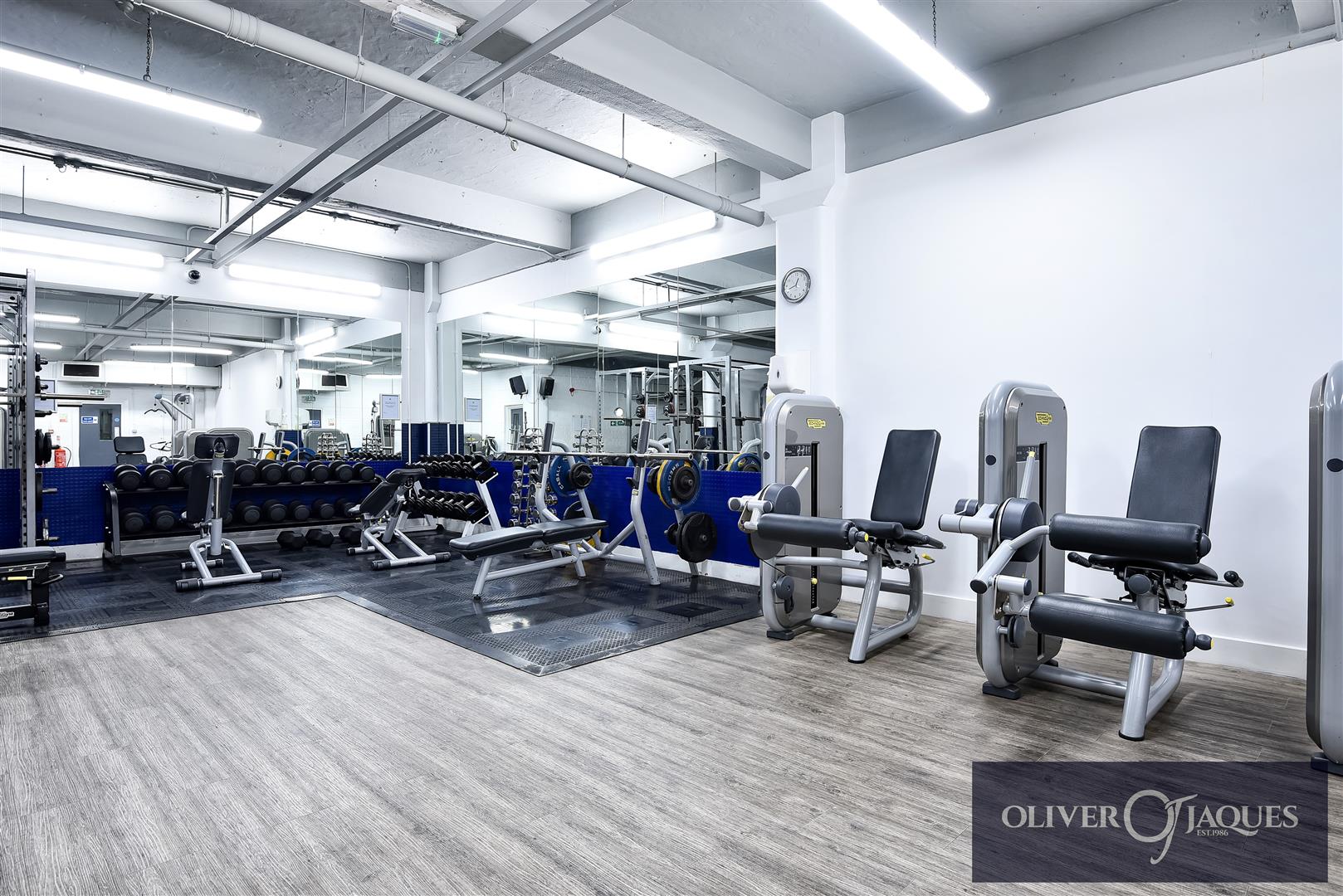 1 Bed, 1 Bath Property For Sale in Fairfield Road, The Bow Quarter, E3 2UT